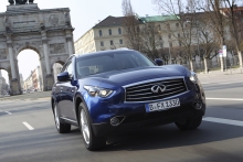 Infiniti FX 30d GT Premium 2012 05